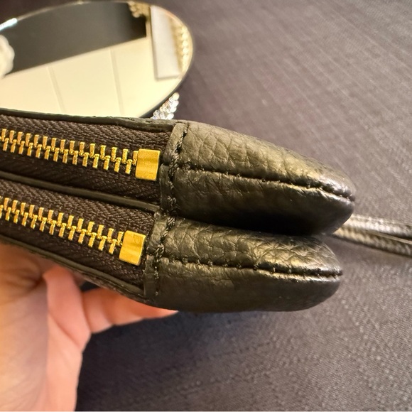 NWOT Coach Black Pebbled Leather Wristlet - Picture 3 of 10